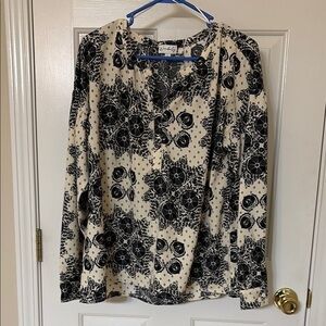 Wonderly Boho Black and Cream Patterned Top